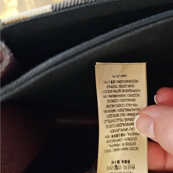 Burberry Small Macken Crimson Bag - Picture 16 of 16